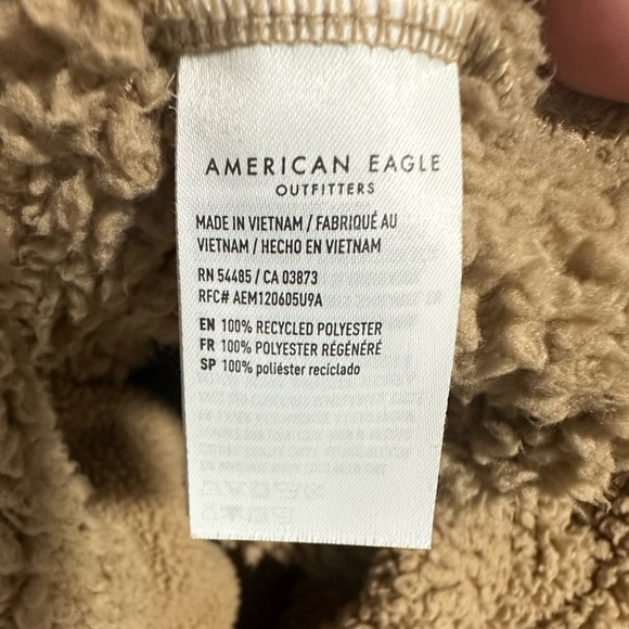 American Eagle Outfitters Oversized Cropped Sherpa Sweater Size XS - Picture 6 of 6